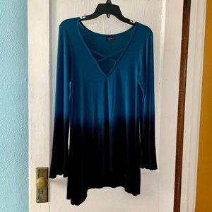 Venus  long sleeve, blue and black v neck shirt
